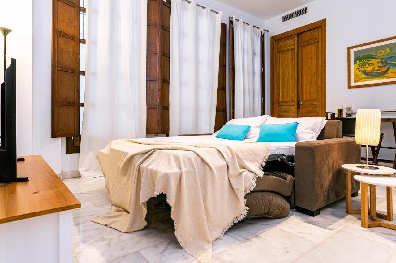 -Malagasunapts- Premium Historical Citycentre Dış mekan fotoğraf